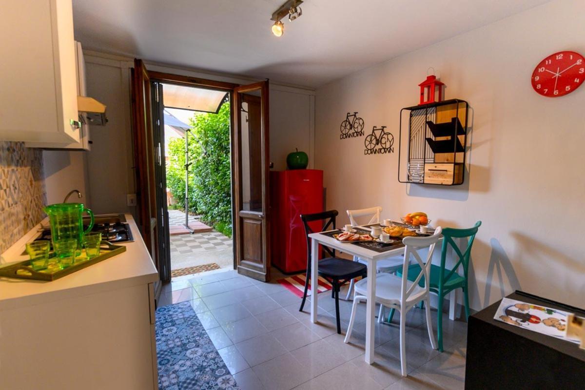 Отель Borgo Nuovo Housing Фучеккьо Экстерьер фото