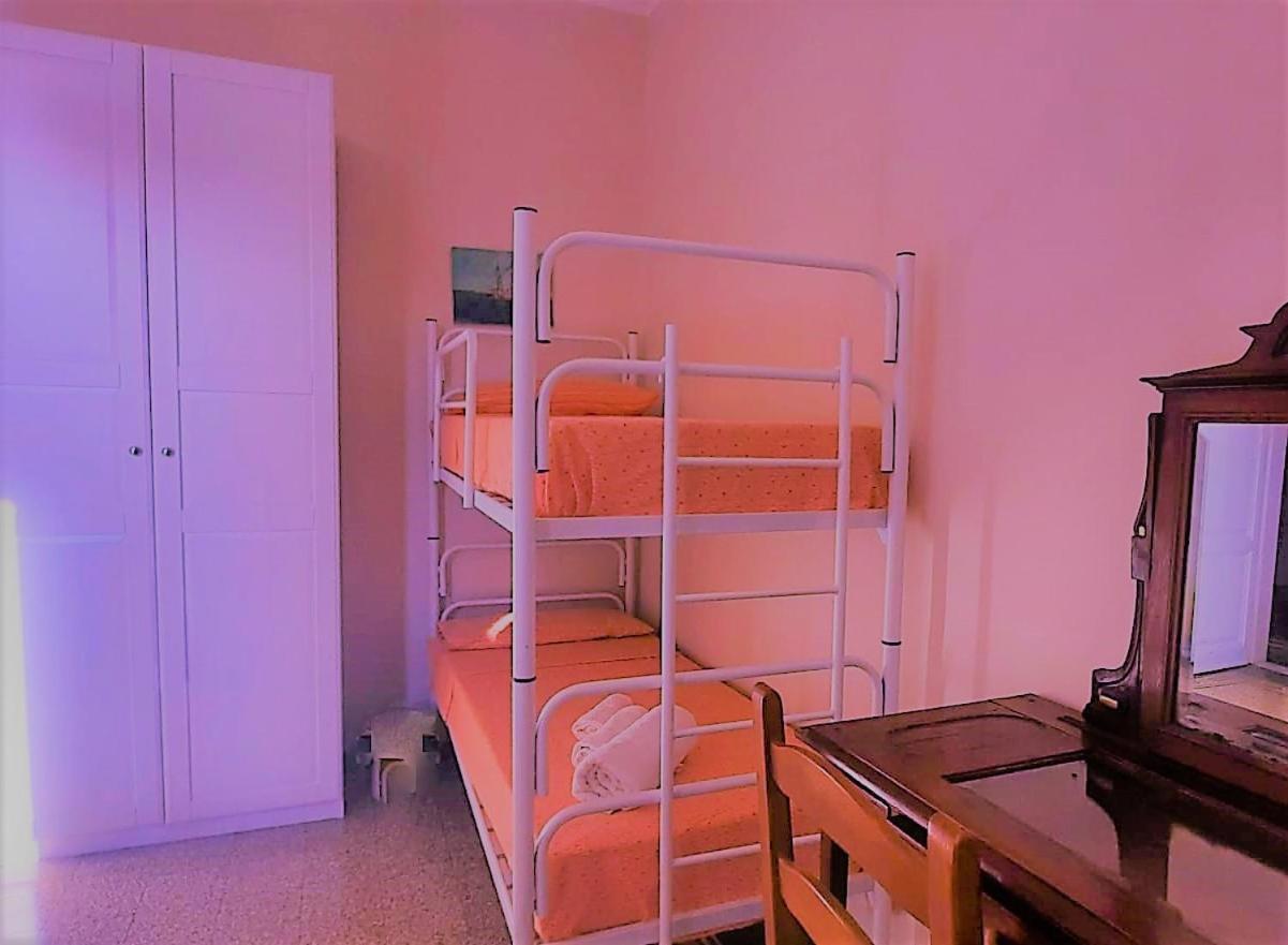 Отель Borgo Nuovo Housing Фучеккьо Экстерьер фото