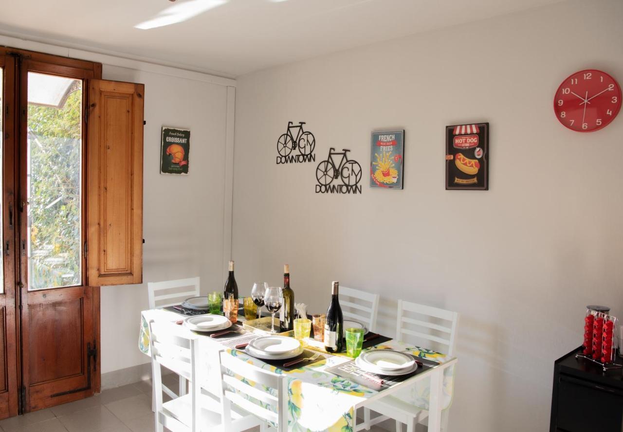 Отель Borgo Nuovo Housing Фучеккьо Экстерьер фото